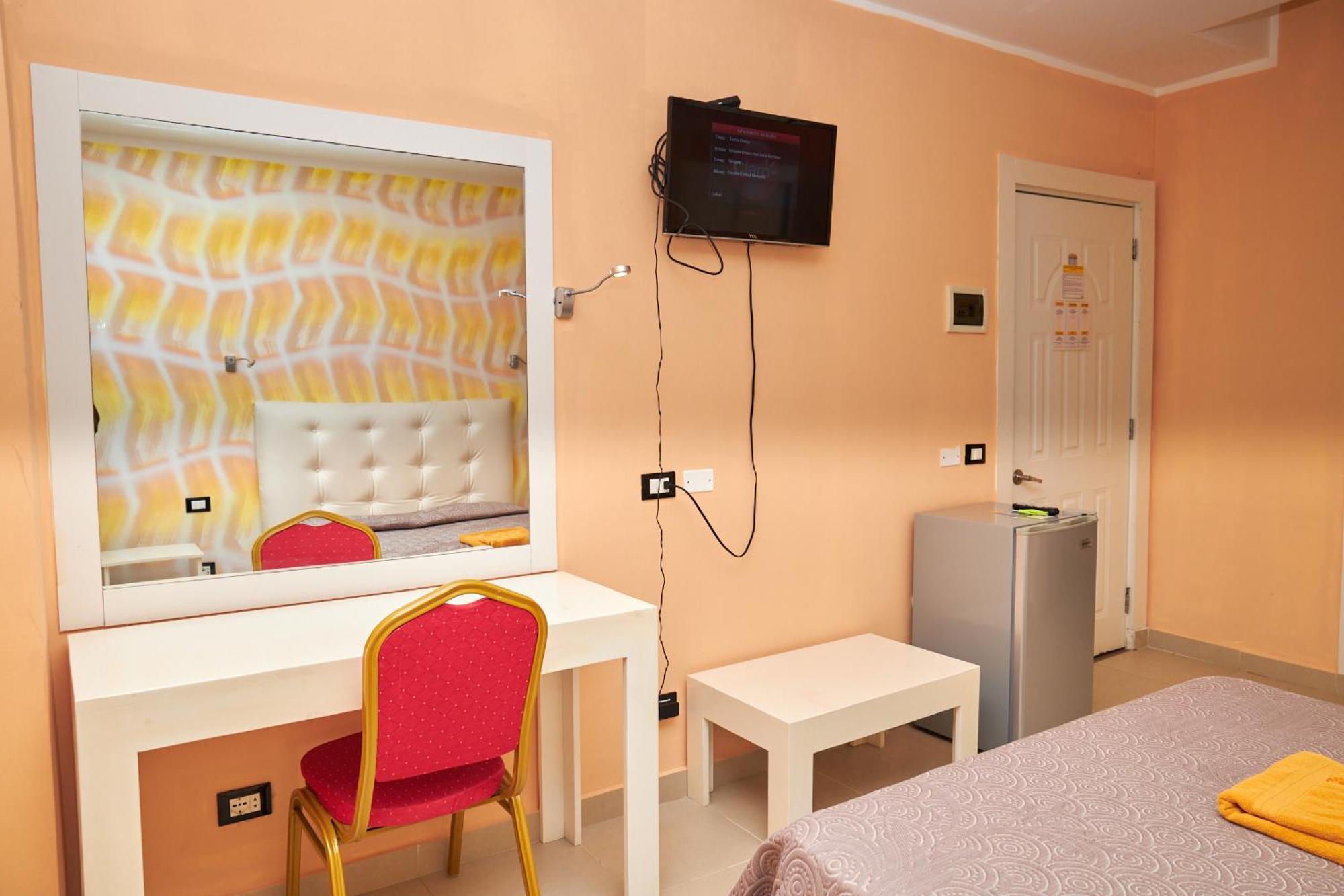 La Vlta E' Bella Aparthotel Los Mameyes  Buitenkant foto